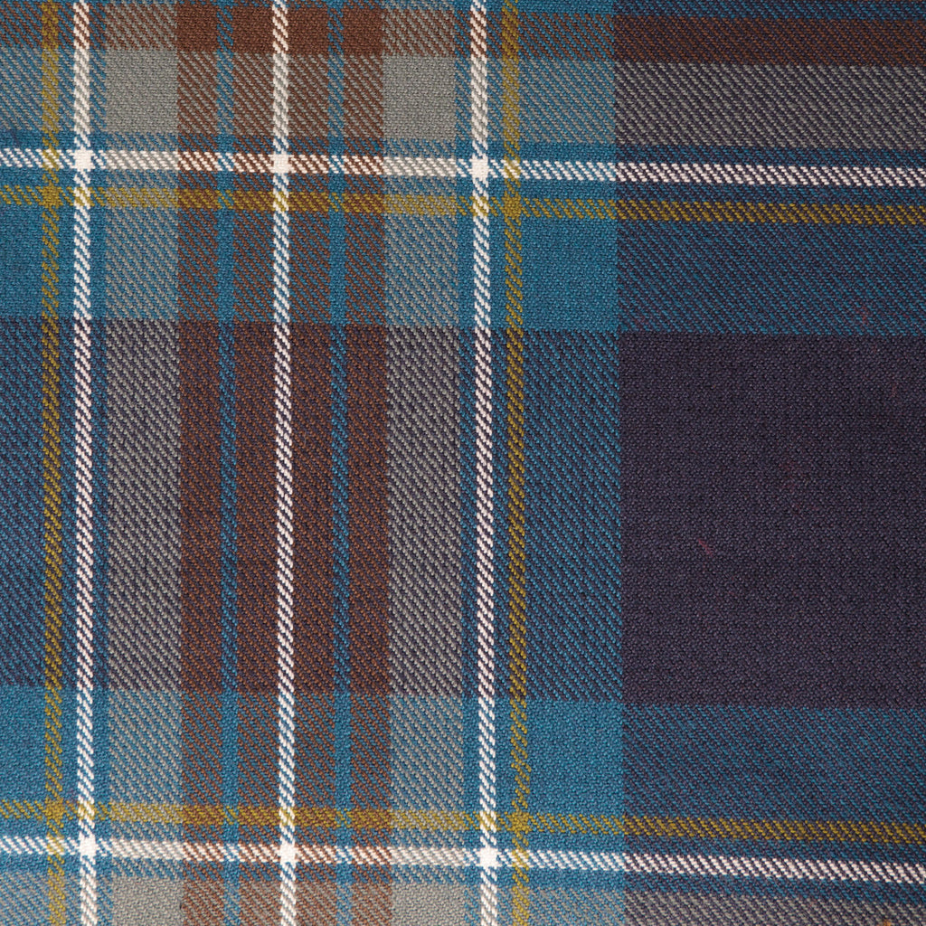 Holyrood Tharthan Tartan Check 65% Poly 35% Visc